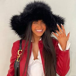 Scene Wear Winter Warm Big Fur Bucket Hat Furry Shoulder Bags Party Costume