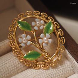 Brooches Middle French Pearl Flower Brooch Enamel Craft Small Gold-plated Lace