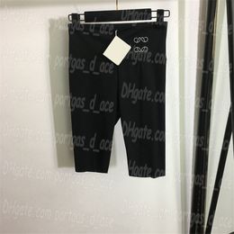 Pants Black Women Cycling Shorts Pants Leggings Sports High Stench Yoga Shorts Designer Cool Half Length Legging Pants