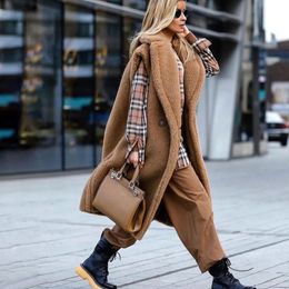 Womens Fur Faux Luxury Brand Runway Fashion Long Teddy Bear Gilet Coat Women Winter Wart Warm Eversive Scedtcy