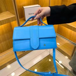 France Elegant Solid Colour Flip Handheld bags Women's designer Bag fashion Ja Cbags handbags High Quality Commuter Bag 231015