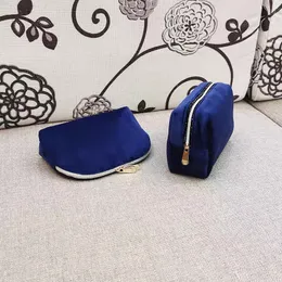 Fashion classics blue velvet storage bags travel carrying makeup handbag washing bag popular items for women favorite gifts in European and American countries