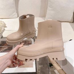 Rain Boot Designer Shoe Women Rubber Booties Foam Embossed Ankle Boots Platform Thick Bottom TPU Rainboots size 35-41