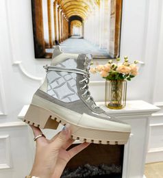 Stylish Women Laureate Platform Desert Boot Suede Leather Monograms Canvas Beige Dark Gray winter horse Shoes Designer