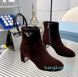 Classic Ankle Boots Womens Mini Half Snow Boot Winter Full knee boot Fluffy furry Satin Ankle Bootss Booties