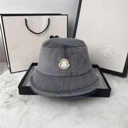 Men Designers Bucket Hats Fashion Grey Fisherman Hat Women Casual Warm Cashmere Caps Unisex Trendy Vintage Fluffy Sunhats