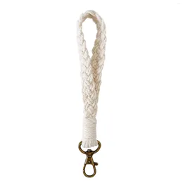 Keychains Women Hands Keyring Holder 18cm Portable Macrame Keychain Bracelet With Lobster Clasp Wristlet Craft Wrist Lanyard Outdoor