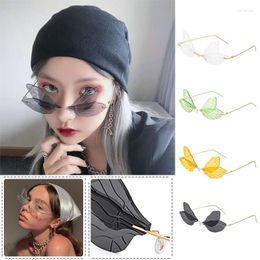 Sunglasses Fashion Dragonfly Women Men Brand Design Rimless Wave Eyewear Luxury Trending Narrow Sun GlassesSunglasses
