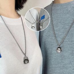 Pendant Necklaces 2PC Cute Girls Boys Magnetic Heart Necklace Lover Couple Charm Sweater Clavicle Chain Hiphop Men Women Jewellery