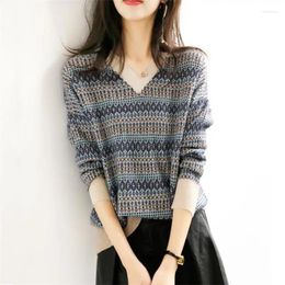 Women's Blouses Clothing Autumn And Winter Fashion Screw Thread Long Sleeve V-Neck Simplicity Printed Versatile Commuter Sweater