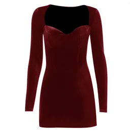 Casual Dresses Douhoow Women's Velvet Mini Dress Sexy Solid Colour Bodycon Party Long Sleeve Low Cut Sweetheart Neck Short