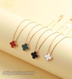 Mother-of-Pearl Pendants Luxury Classic Four Leaf Clover Necklaces Stainless Steel Plated 18K Gold Necklace for Girl Valentines Mothers Day Designer Jewelry-Gift