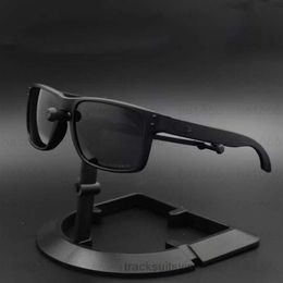 Papel Oakleyes Óculos de Sol Mens Designer para Mulheres Óculos de Sol Moda Ao Ar Livre Clássico Designer Clássico Sunglass Shades Pc Designer Sunglassesakmm QQQW2