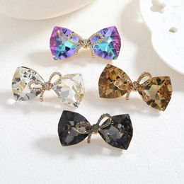 Brooches Women Classic Bow Colorful Shiny Glass Brooch Badges Trendy Delicate Crystal Bowknot Suit Office Pins Accessories Gift