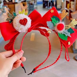 Hair Accessories Unique Stereoscopic Antler Make Up Face Wash Girls Christmas Bands Children Headband Plush Ball Korean