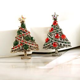 New Christmas Tree Brooches for Women Rhinestone Fashion Party Jewelry Festival Brooch Pins Good Gift Winter Coat Cap Brooch Pin