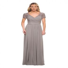 V Neck Elegant Lush Mother Of The Bride Dress Applique Lace Short Sleeve Chiffon Floor Lenght Grey Mom Dresses Plus Size Woman