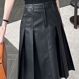 Skirts EWQ Vintage Black Pleated PU Skirt For Women High Waist Double Pocket Leather Skirts Autumn Dark Brown Clothing 16U4800 231023