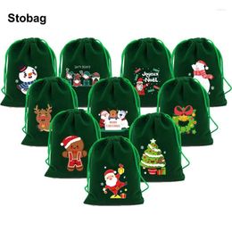 Gift Wrap StoBag 5pcs Merry Christmas Velvet Bags Small Drawstring Candy Packaging Storage Child Kids Pocket Pouches Party Favours