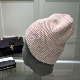 warm winter hat Beanie/skull Embroider Caps Beanie Designer Knitted Hat Embroidery Warm Classic Trend Autumn Winter Elegance Versat