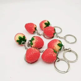 Keychains Fashion 4PCS/pack Simulated Strawberry Keychain Keyring For Women Girl Jewelry 3D Fruit Cute Car Key Holder Friend