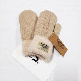 Męskie damskie pięć palców Rękawiczki projektant mody marka marka litera drukowanie zagęszcza się ciepłem rękawicy zimowe sporty na świeżym powietrzu czysta bawełna wysoka jakość