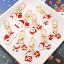 Cute Christmas Keychains For Women Men Enamel Cartoon Santa Claus Xmas Hats Gloves Snowflake Keyrings Bag Car Key Charms Gifts