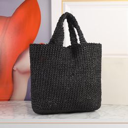 Designer Bag Luxury Shoulder Straw Bag Women's Plaid Rafia Woven Bag Large Capacity Casual Handbag Hollow Beach Vacation Bag Folding Men's and Women's Bag