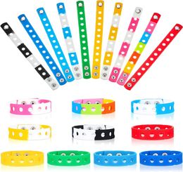 20 Pcs Thanksgiving Party Favours Kids Charm Silicone Bracelet Fall Party Adjustable Wristband Rubber Bracelet for Kids Autumn Thanksgiving Party (Rainbow)