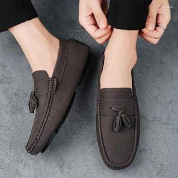 Dress Shoes Luxury Man Moccasin Shoose Men's Leather Sneakers Choes Non-Leather Casual Men Winter Tatica Tennis Soles
