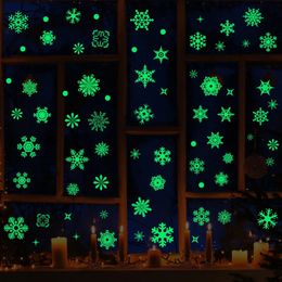 Wall Stickers Luminous Snowflake Christmas Wall Stickers Bedroom Home Room Decoration Decals Glow In The Dark Year Glass Window Wallpaper 231025