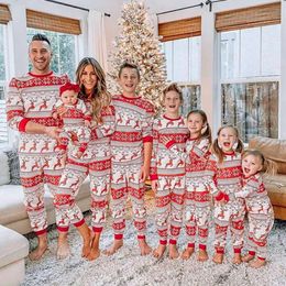 Cosplay Cosplay Winter Set Mother Dad Kids Baby Matching Outfits Elk Print Soft Sleepwear Xmas Family Christmas Pamas