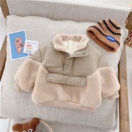 Kurtki dla dzieci niemowlęcia chłopcy płaszcza zimowa ciepła kurtka swobodna gruba płaszcz dla chłopca jesienne ubrania jesienne dziecięce płaszcz świąteczny 231025