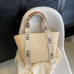 Luxurys woody weave Straw Raffias totes Basket hand bag travel shopper Designer lady weekender Clutch bags fashion Womens mens Shoulder Cross Body bucket Beach Bags
