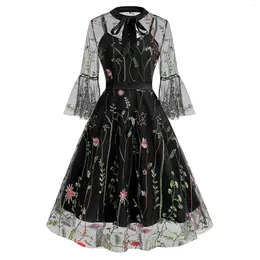 Casual Dresses Vintage Elegance Women's Long For Halloween Fashion Mid Sleeve Dark Gothic Flower Embroidered Stitching Two Piece Dress