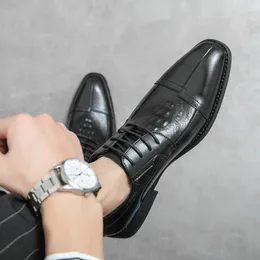 Dress Shoes Spring Men's 2023 Black Formal Leather British Style Work Business Leisure Bridegroom Wedding High Sense