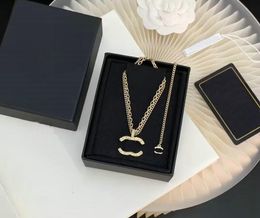 Women Designer Double Letter Pendant Necklaces Luxury Simple 18K Gold chain Plated Rhinestone Sweater Newklace Wedding Party Brand Jewerlry