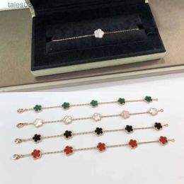 Charm Bracelets 2023 Fashion Brand Electroplating 18K Gold Bracelets S925 Silver Red Agate Flower Women Bracelet Men Fashion Jewellery Gift Q231025