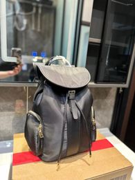 School Bags Bakcpack For Women Latest 2023 Fashion Large Capacity Nylon Tarpaulin Casual Zipper Ladies Backpack Travel
