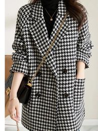 Womens Suits Blazers Autumn Women Fashion Houndstooth Woollen Blazer Coat Double Breasted Vintage Casual Suit Jackets Female Outerwear Chic Tops 231025