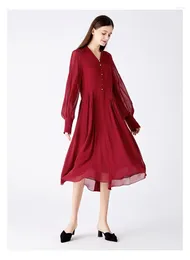 Casual Dresses Mulberry Silk Jacquard Wine Red V-neck Shirt Long Sleeve Pearl Decoration Contrast Elegant Georgette Dress AE1972
