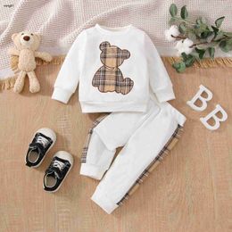 Brand Tracksuits Baby Autumn Clothing Sets Newborn Toddler Long Sleeve Plaid Bear Pattern Tops Sweatshirt Pants Outfits