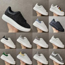 Fashion Men Low sneakers Designer Flats Casual Sneakers Denim Canvas Leather White Green Red Blue Platform Men's sneakers 36-45 Local Warehouse back to the future