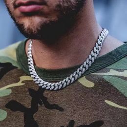 Iced Out Anhänger Herrenschmuck Herrenhalskette Hiphop Trend Halskette kubanische Kette voller Diamanten Bling Bling Hip Hop Trend Accessoires