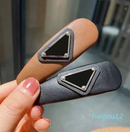 Retro Leather Triangular Barrettes Women Side Clips Hairpin Personality Hair Clips Headdress Wholesale