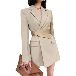 Fall new khaki business suit dress blazer women waist slimming short skirt