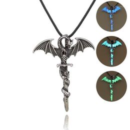 Pendant Necklaces Rinhoo Vintage Magic Steampunk Glowing Luminous Punk Dragon Pendants Mens Jewelry Glow In The Dark Necklace13400