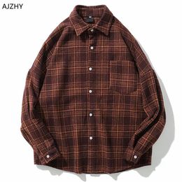 Casual Men Shirt Long Sleeve Autumn Winter Thick Plaid flannel Shirts Mens of Women Vintage Japanese Streetwear Pocket Camisas220s