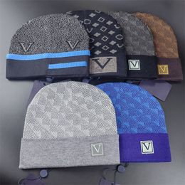 Skull cap plaid designer beanie luxury bonnets classic autumn winter hats men and women fashion designer knitted wool hats designers women soft mz012