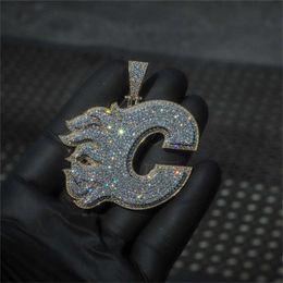 Custom S925 Silver 10k 14k 18k Solid Filled Gold VVS Moissanite Lab Diamond Iced out Hiphop Cursive Letter Name Charms Pendants